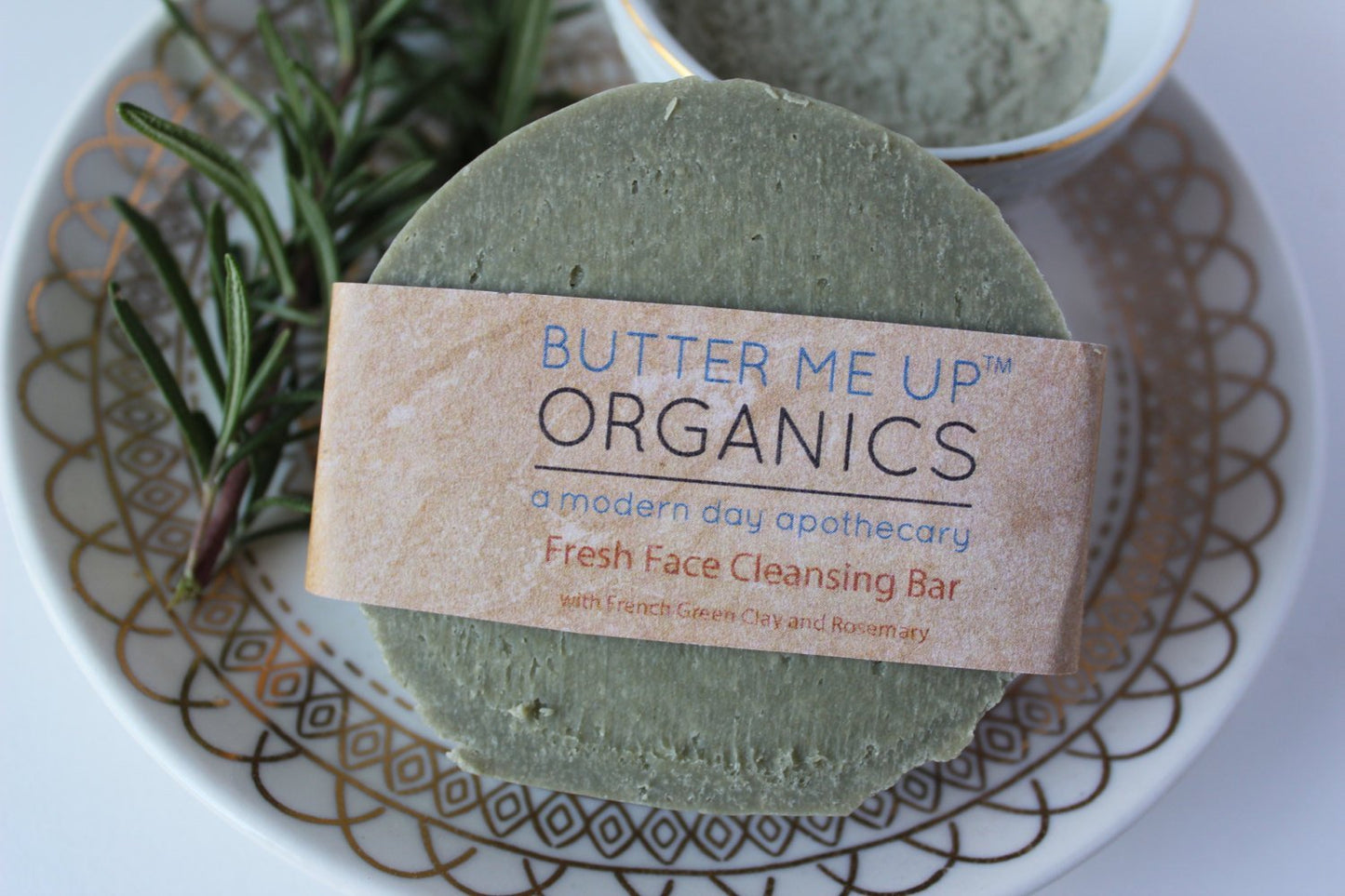 Face wash cleansing bar with French Green Sea clay